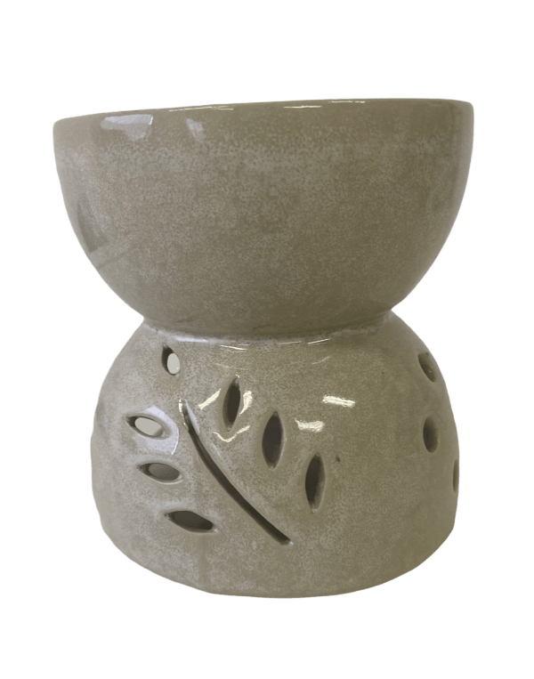Fornelletto in ceramica per aromaterapia.